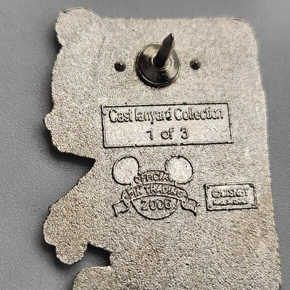 Disney Pin Cast Lanyard Collection Huey Duck Limited Edition 1 Of 3 WDW 2006 - Picture 2 of 3